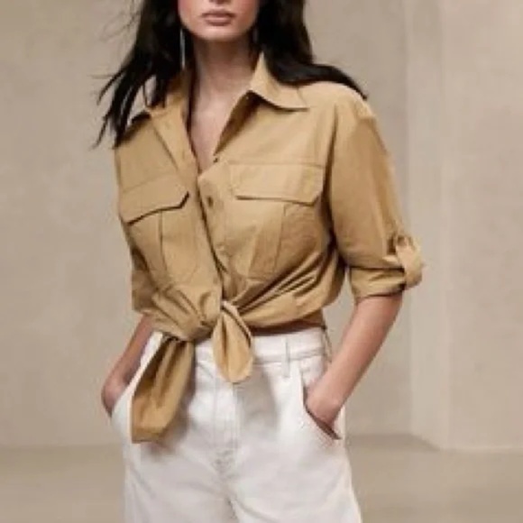 NWOT Banana Republic Button Down Top - Picture 5 of 5